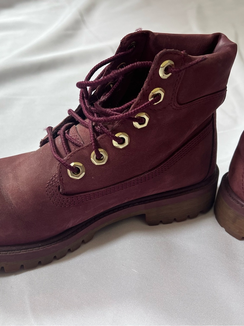 Timberland 6-Inch Premium Boots Burgundy Gold Logo Kids Size 4 - Picture 6 of 14